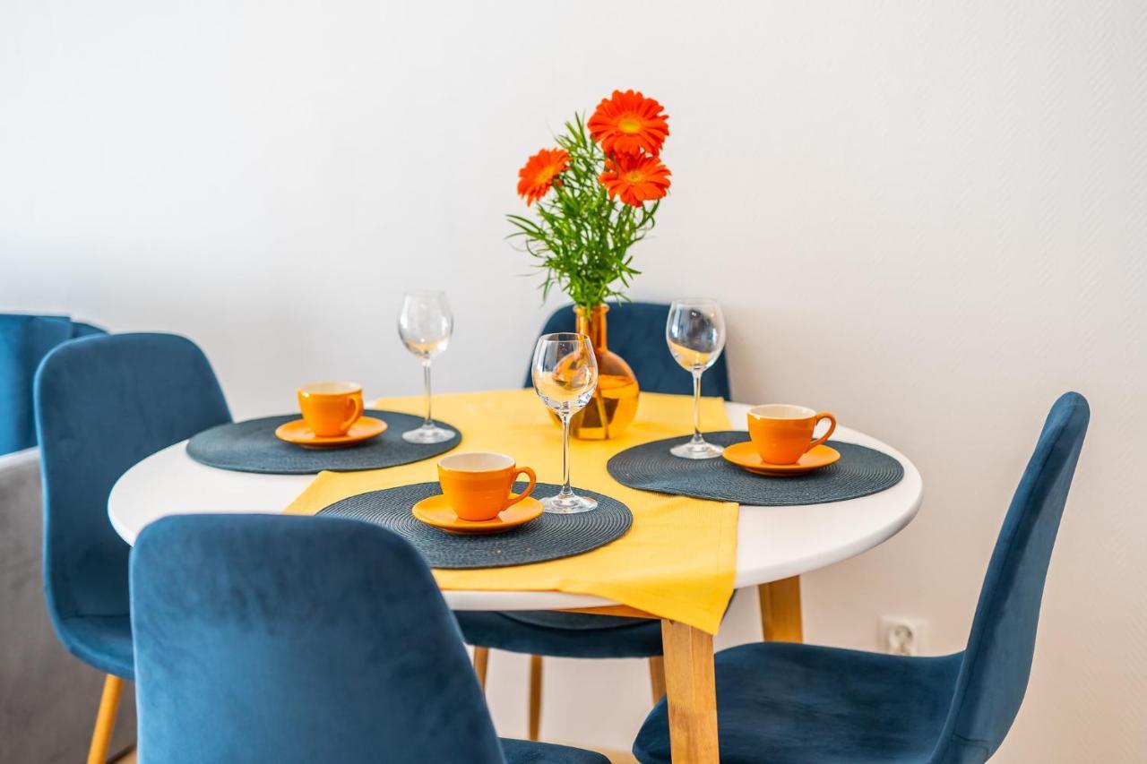 Apartamento Apatramenty U Ireny - Blizej Morza Kołobrzeg Exterior foto